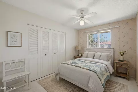 Bedroom - 6708 N 41st Ln, Phoenix, AZ 85019 photo 4 of 8