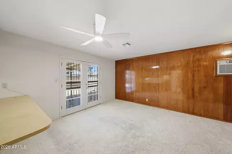 Living - 6708 N 41st Ln, Phoenix, AZ 85019 photo 3 of 8