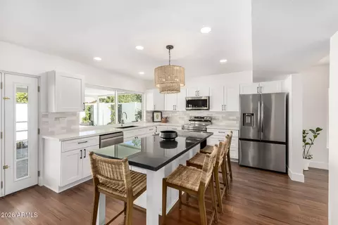 1546 E Windjammer Way, Tempe, AZ 85283