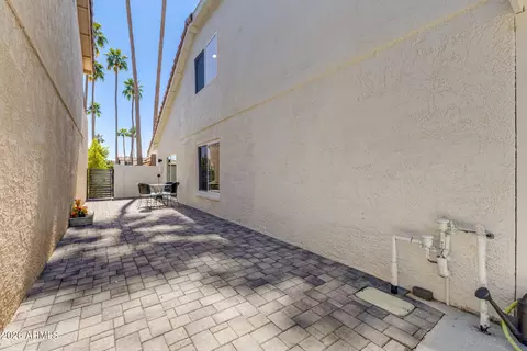 Exterior - 1546 E Windjammer Way, Tempe, AZ 85283 photo 6 of 10