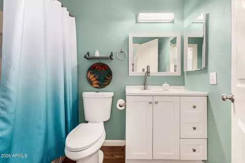 Bath - 5808 E Brown Rd #143, Mesa, AZ 85205 photo 2 of 3