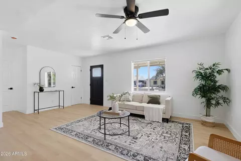 3216 E Pierce St, Phoenix, AZ 85008 photo 9