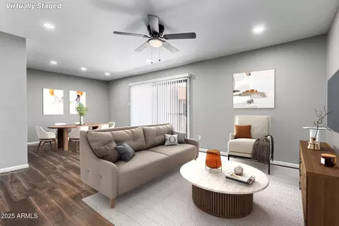 3810 N Maryvale Pkwy #2020, Phoenix, AZ 85031