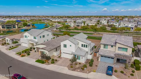 View/Area - 1478 E Lodgepole Dr, Gilbert, AZ 85298 photo 4 of 10
