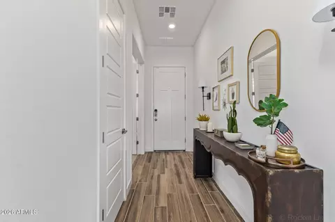 Entry Way - 1478 E Lodgepole Dr, Gilbert, AZ 85298 photo 1 of 2