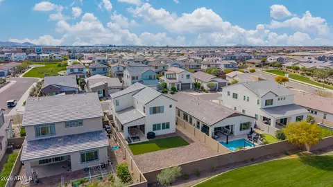 View/Area - 1478 E Lodgepole Dr, Gilbert, AZ 85298 photo 1 of 10