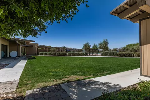 Exterior - 1478 E Lodgepole Dr, Gilbert, AZ 85298 photo 9 of 10
