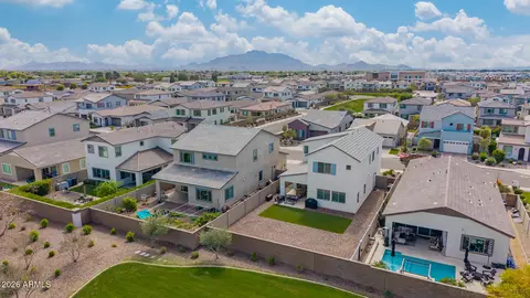 View/Area - 1478 E Lodgepole Dr, Gilbert, AZ 85298 photo 6 of 10