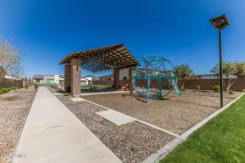 Exterior - 1478 E Lodgepole Dr, Gilbert, AZ 85298 photo 10 of 10