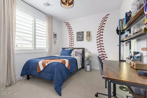 Bedroom - 1478 E Lodgepole Dr, Gilbert, AZ 85298 photo 7 of 8
