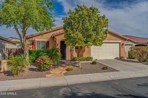 42448 W Almira Dr, Maricopa, AZ 85138