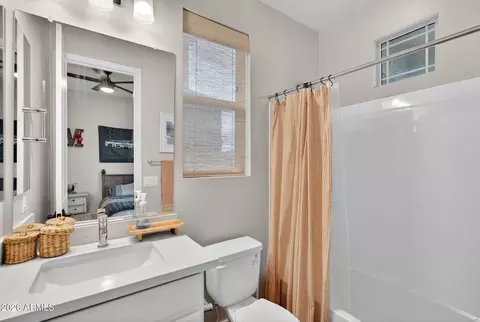Bath - 3835 E Austin Dr, Gilbert, AZ 85296 photo 4 of 5