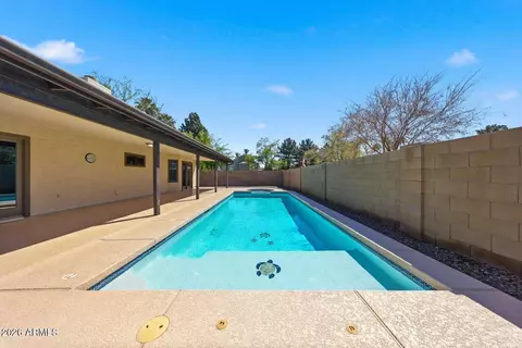 Exterior - 461 E Merrill Ave, Gilbert, AZ 85234 photo 5 of 7