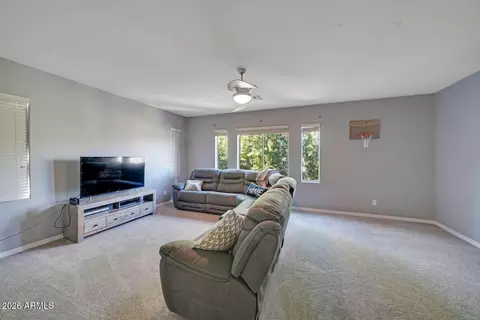 Living - 3978 E Hashknife Rd, Phoenix, AZ 85050 photo 2 of 2