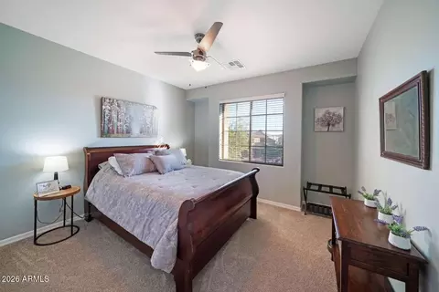 Bedroom - 3978 E Hashknife Rd, Phoenix, AZ 85050 photo 5 of 6