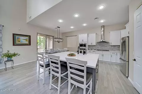 Kitchen - 3978 E Hashknife Rd, Phoenix, AZ 85050 photo 2 of 3