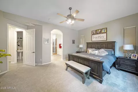 Bedroom - 3978 E Hashknife Rd, Phoenix, AZ 85050 photo 2 of 6