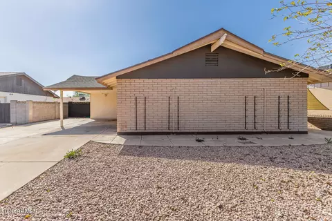 Exterior - 2537 E La Jolla Dr, Tempe, AZ 85282 photo 4 of 7