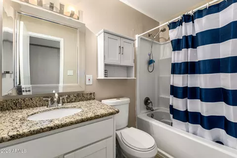 Bath - 2537 E La Jolla Dr, Tempe, AZ 85282 photo 2 of 2