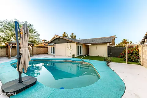 Exterior - 2537 E La Jolla Dr, Tempe, AZ 85282 photo 6 of 7