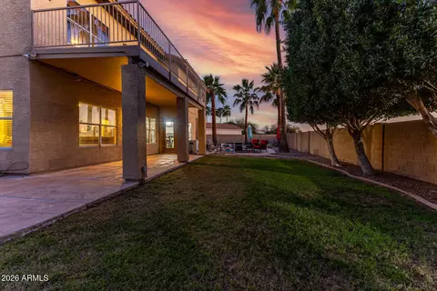 Exterior - 314 S Sandstone St, Gilbert, AZ 85296 photo 9 of 16