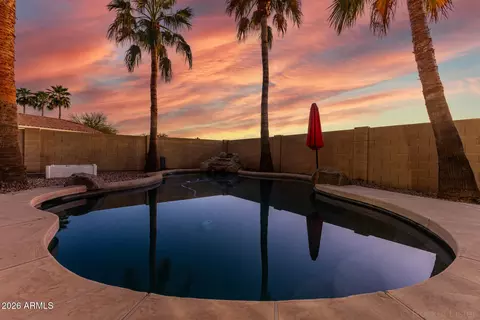 Exterior - 314 S Sandstone St, Gilbert, AZ 85296 photo 2 of 16