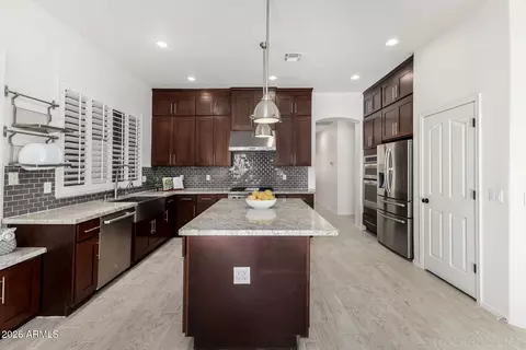 Kitchen - 549 E Sheffield Ave, Gilbert, AZ 85296 photo 3 of 3