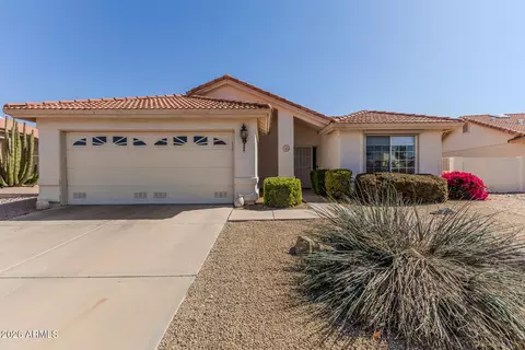 26615 S Moonshadow Dr, Sun Lakes, AZ 85248