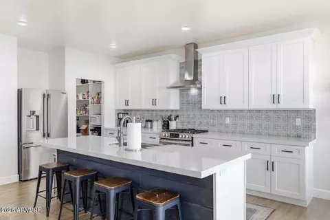 Kitchen - 294 E First Base Ln, Snowflake, AZ 85937 photo 1 of 3