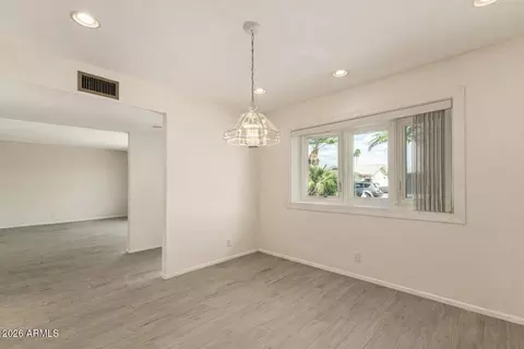 Dining - 528 S Roanoke --, Mesa, AZ 85206 photo 1 of 2