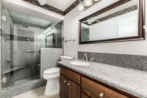 Bath - 528 S Roanoke --, Mesa, AZ 85206 photo 3 of 4