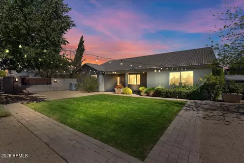 Exterior - 532 N Falcon Dr, Gilbert, AZ 85234 photo 1 of 13