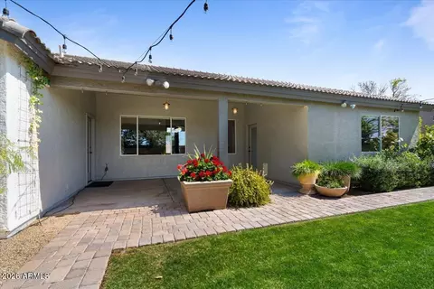 Exterior - 532 N Falcon Dr, Gilbert, AZ 85234 photo 11 of 13