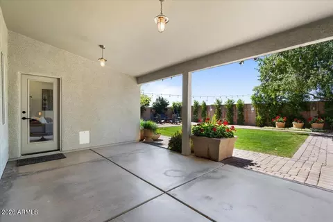 Other - 532 N Falcon Dr, Gilbert, AZ 85234 photo 12 of 15