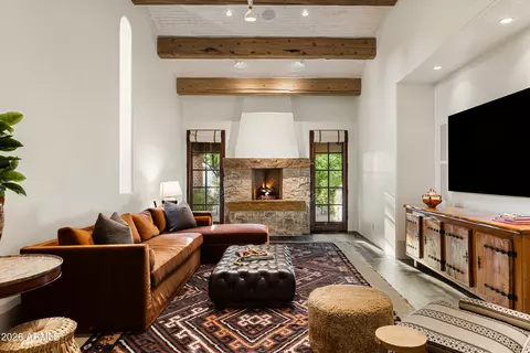 Living - 6201 N 20th St, Phoenix, AZ 85016 photo 5 of 6