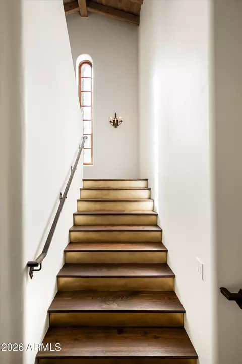 Entry Way - 6201 N 20th St, Phoenix, AZ 85016 photo 1 of 2