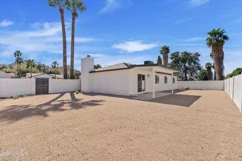 Exterior - 2602 E Vista Dr, Phoenix, AZ 85032 photo 1 of 2