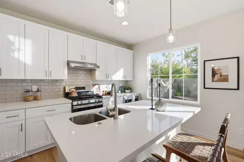 Kitchen - 6536 N 15th Dr, Phoenix, AZ 85015 photo 1 of 3