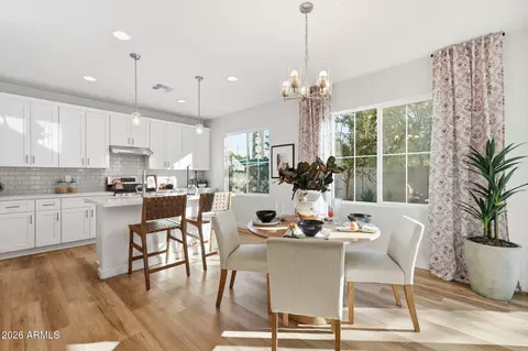 Dining - 6536 N 15th Dr, Phoenix, AZ 85015 photo 1 of 2