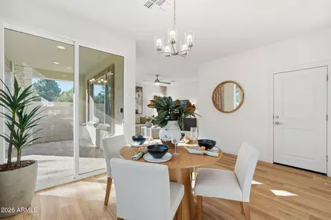 Dining - 6536 N 15th Dr, Phoenix, AZ 85015 photo 2 of 2