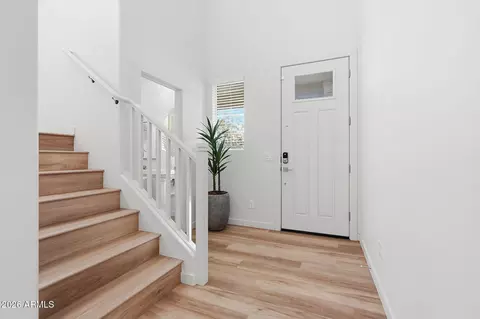 Entry Way - 6536 N 15th Dr, Phoenix, AZ 85015 photo 1 of 2