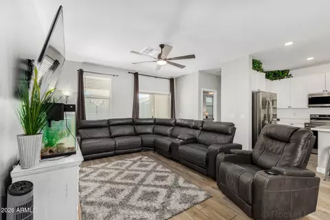 4307 S 105th Ln, Tolleson, AZ 85353