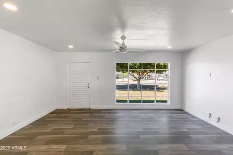 1807 E San Miguel Ave, Phoenix, AZ 85016 photo 4