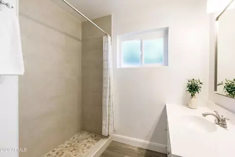 1807 E San Miguel Ave, Phoenix, AZ 85016 photo 6