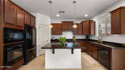 10232 E Talameer Ave, Mesa, AZ 85212 photo 7