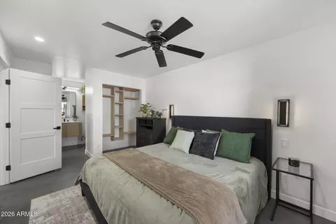 Bedroom - 1211 E Hayward Ave, Phoenix, AZ 85020 photo 7 of 9