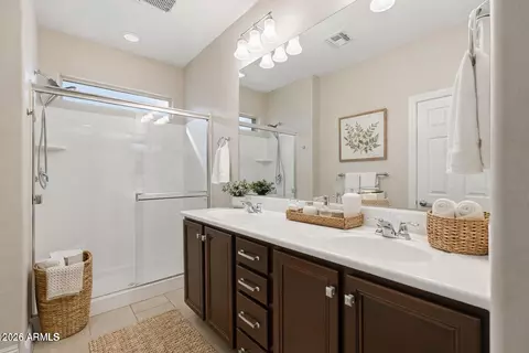 Bath - 10826 E Topaz Ave, Mesa, AZ 85212 photo 2 of 2