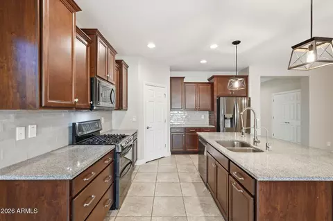 Kitchen - 10826 E Topaz Ave, Mesa, AZ 85212 photo 1 of 1