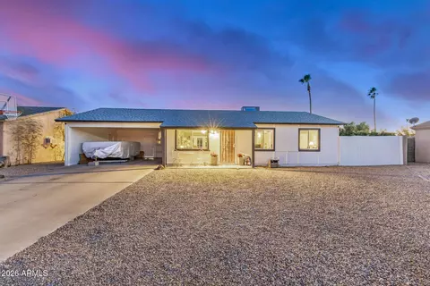 3429 Everett Dr, Phoenix, AZ 85032