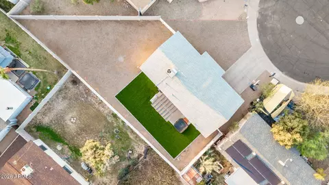 View/Area - 3429 Everett Dr, Phoenix, AZ 85032 photo 10 of 13